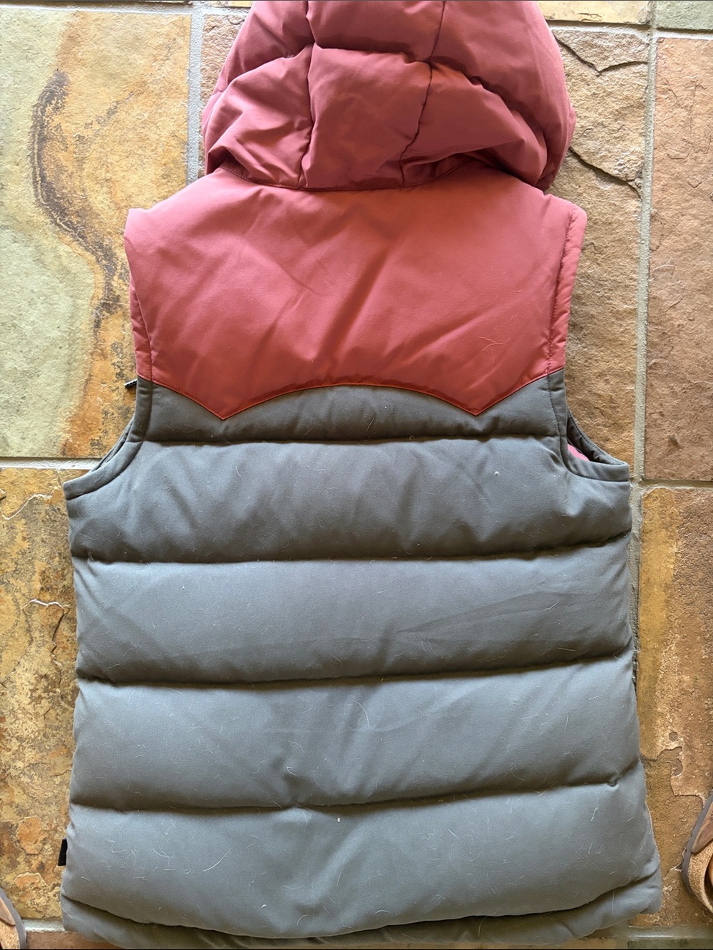 Patagonia Two-Tone Hooded Down Filled Bivy Vest - Picture 3 of 4